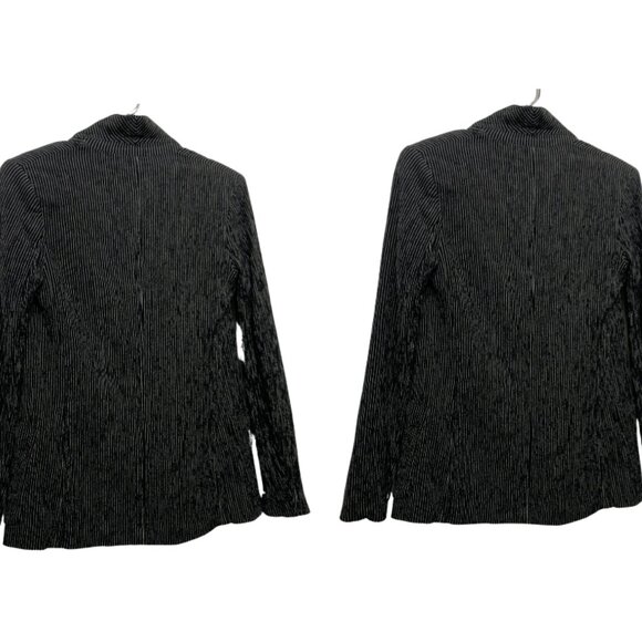 H&M Woman's Black Pin Striped Blazer - Picture 3 of 6